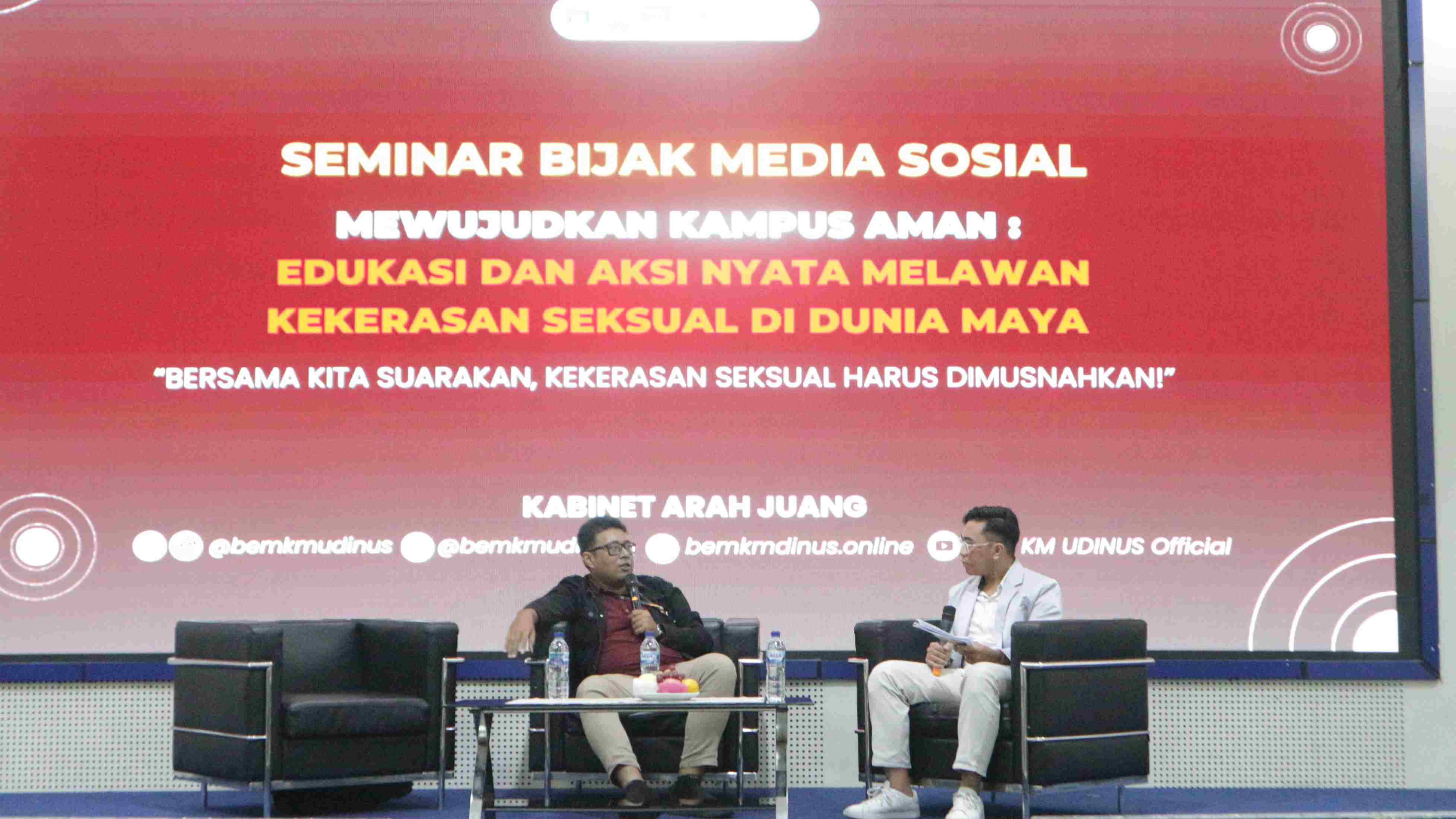 Pemaparan Materi tentang Bijak Bersosial Media oleh Bapak Andhika Nanda Perdhana, S.Pd., M.Pd dari Mafindo